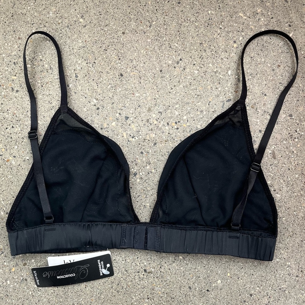 NWT La Vie En Rose Luxury Collection Black Lace Bralette - Picture 3 of 4